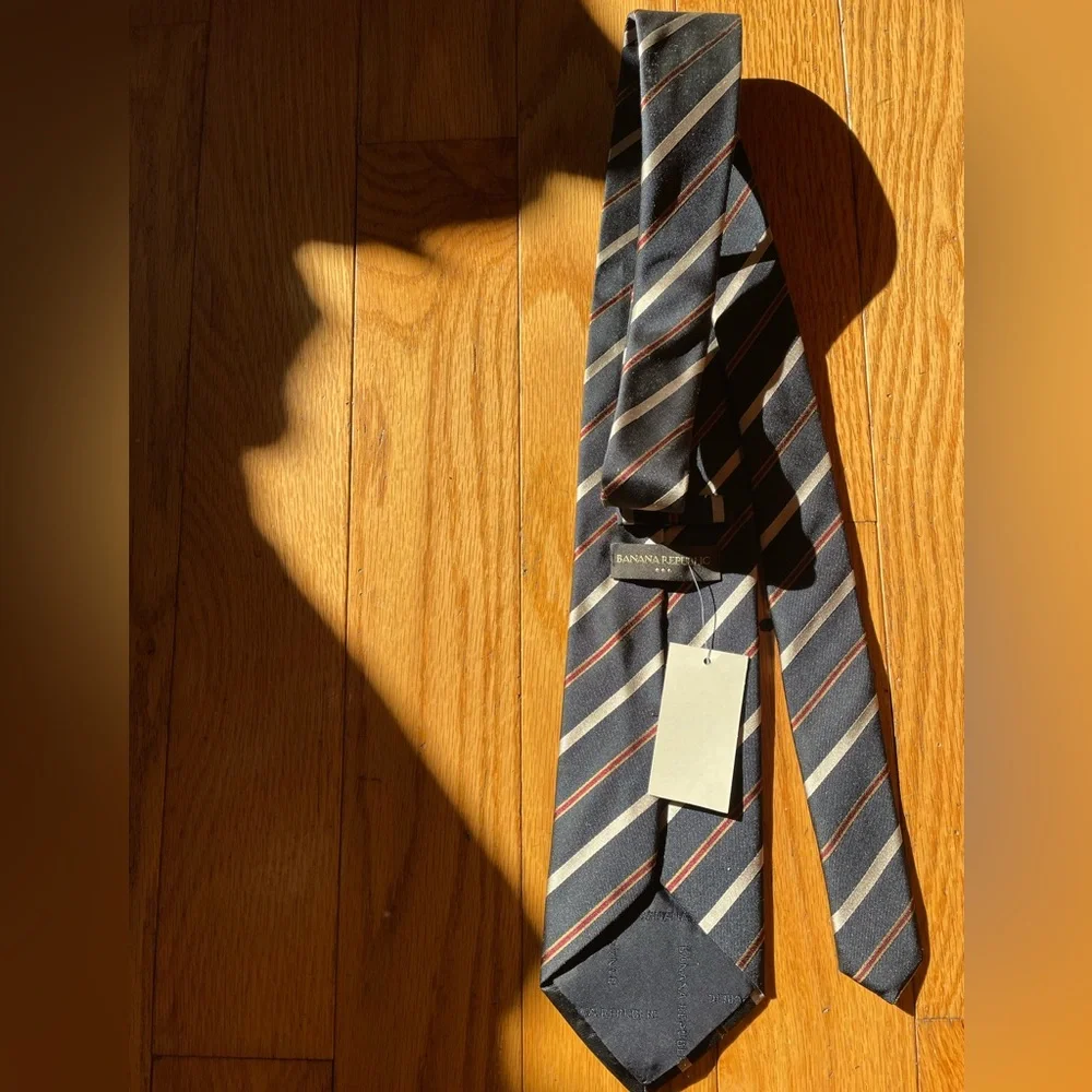 Banana republic tie